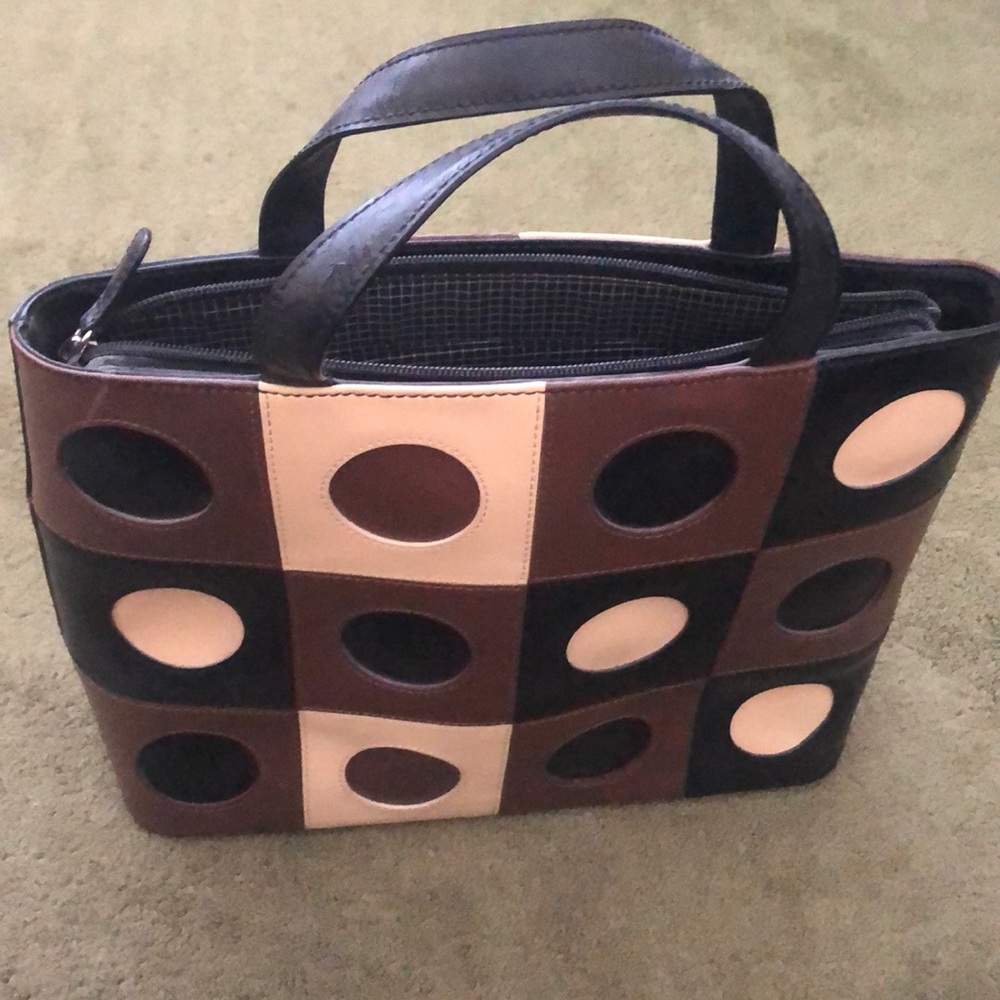 Bag - Picture 2 of 8